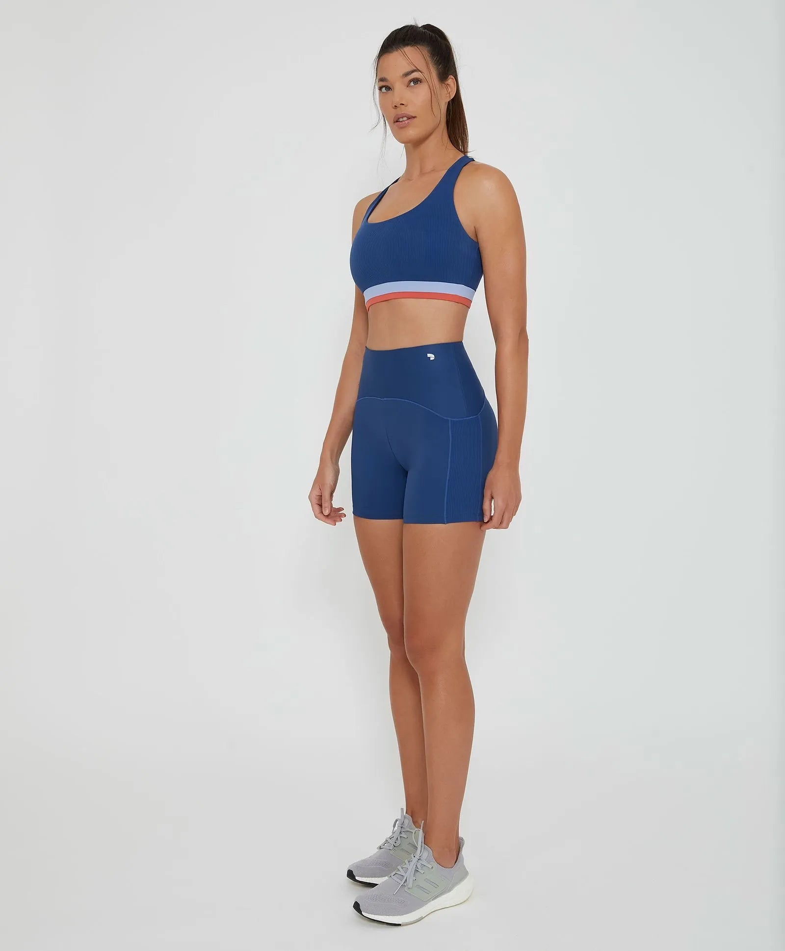 TOP + SHORT